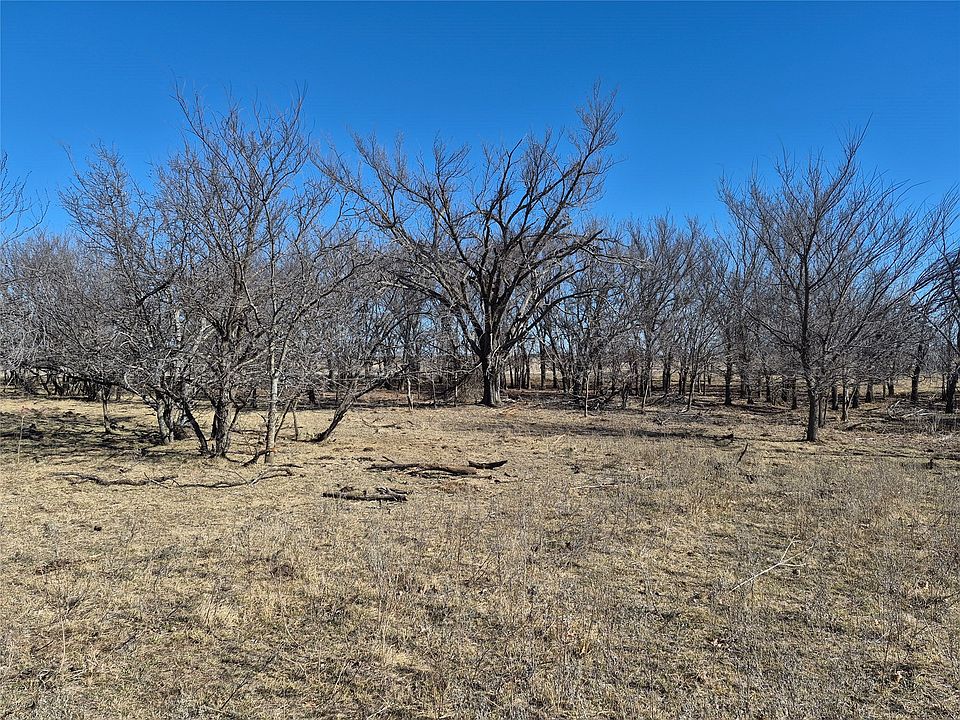 1st image of 474 White Rose Rd