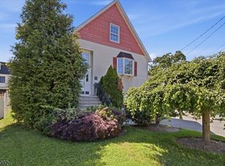 7 Strickland Ave, Little Falls Twp., NJ 07424