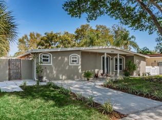 2913 W Winthrop Rd, Tampa, FL 33611