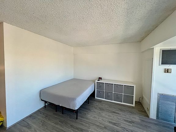 5th image of 1750 Kalakaua Ave APT 1712