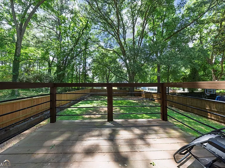 1157 Indale Pl SW — Photo 32