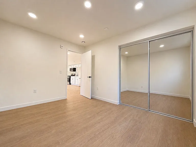 6079 La Prada St #104 — Photo 4