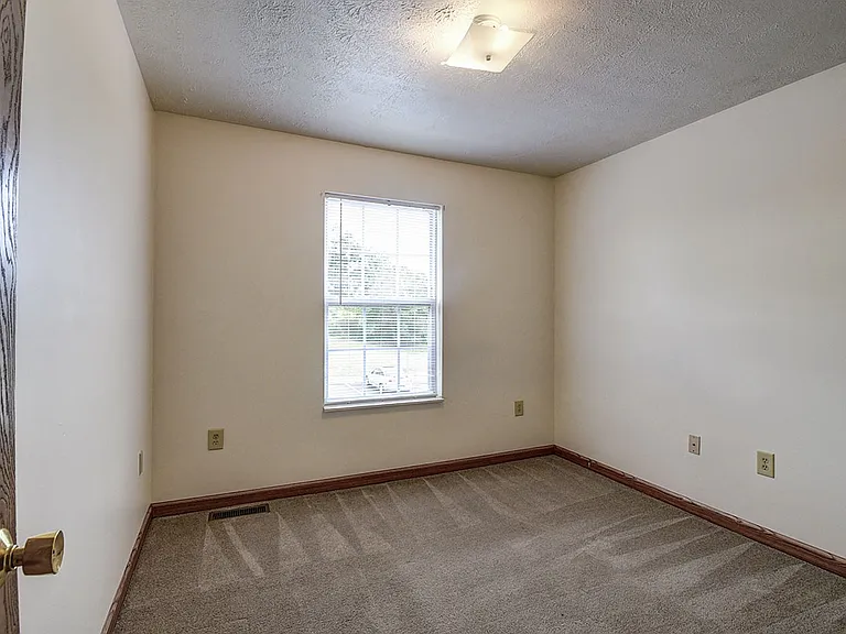 Floor plan 2 bedroom