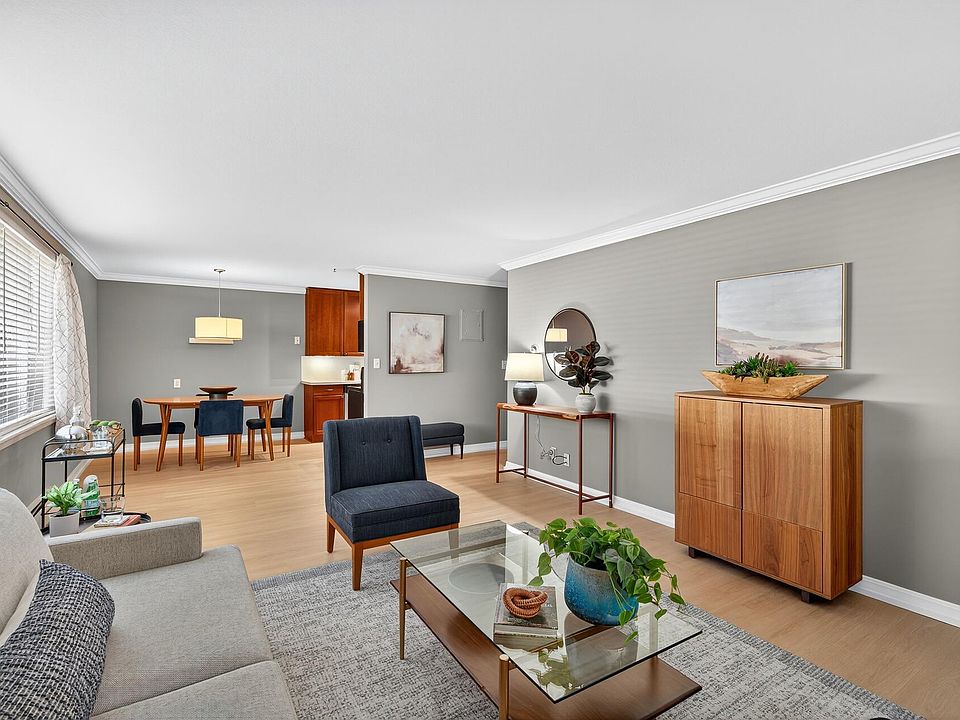 1st image of 2700 W 44th St APT 104