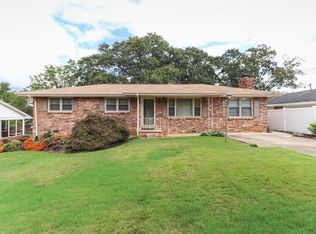 5174 Jones Ct, Morrow, GA 30260