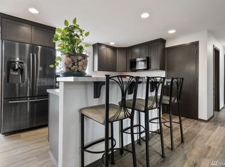 18232 SE 262nd Pl, Kent, WA 98042