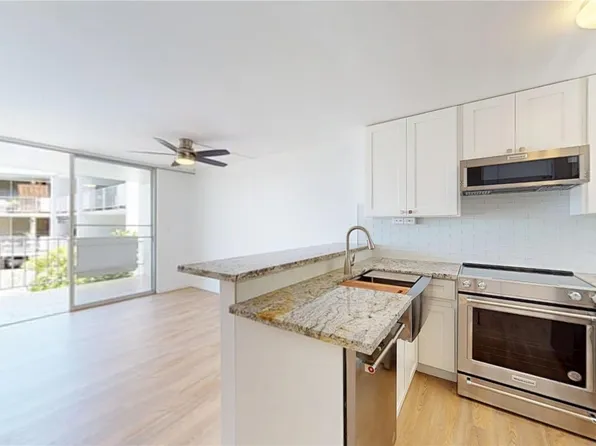 3121 Pualei Cir APT 22, Honolulu, HI 96815