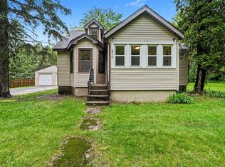 475 S Burr Oak Rd, Colon, MI 49040