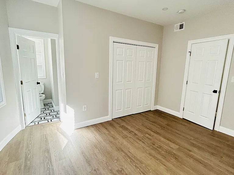 105 Harrishof St #1 — Photo 3