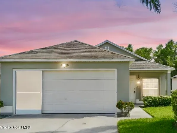2110 Redwood Cir NE, Palm Bay, FL 32905