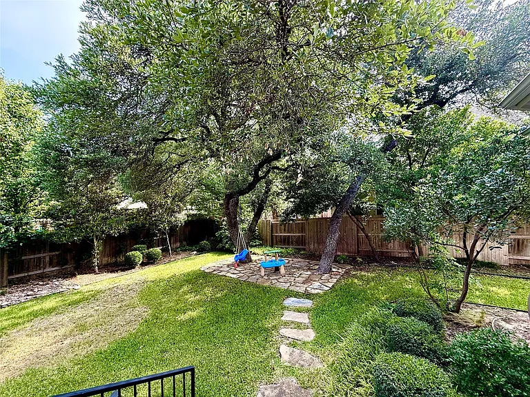 15904 Double Eagle Dr — Photo 20