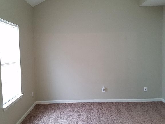 2nd image of 2231 Timberneck Ln