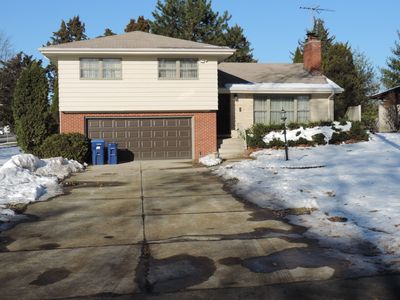 (Undisclosed Address), Wheaton, IL, 60189