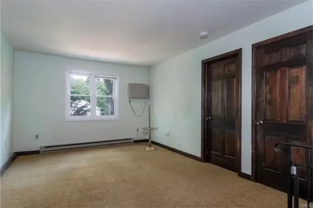 2 bed, 900 sqft, $2,300 — Photo 4