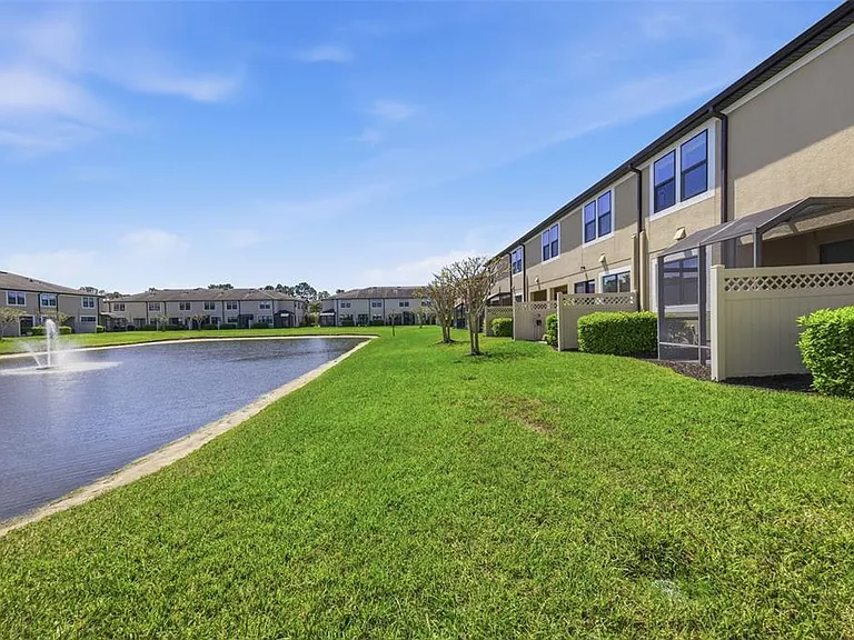 11539 Crowned Sparrow Ln — Photo 29