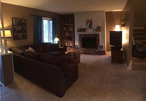 3rd image of 8362 N Overland Dr