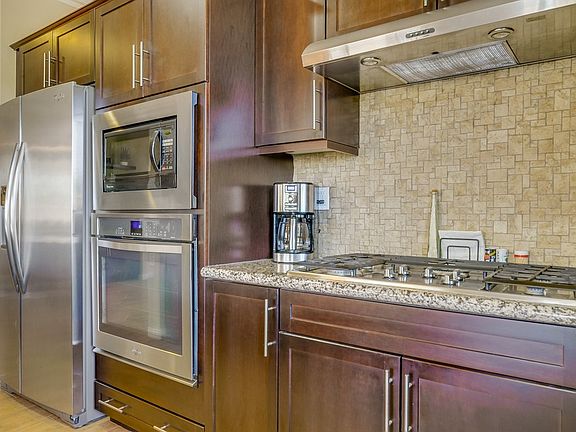 5th image of 30766 Oak Knoll Dr
