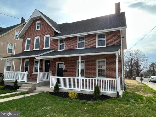 232 S 5th St, Oxford, PA 19363