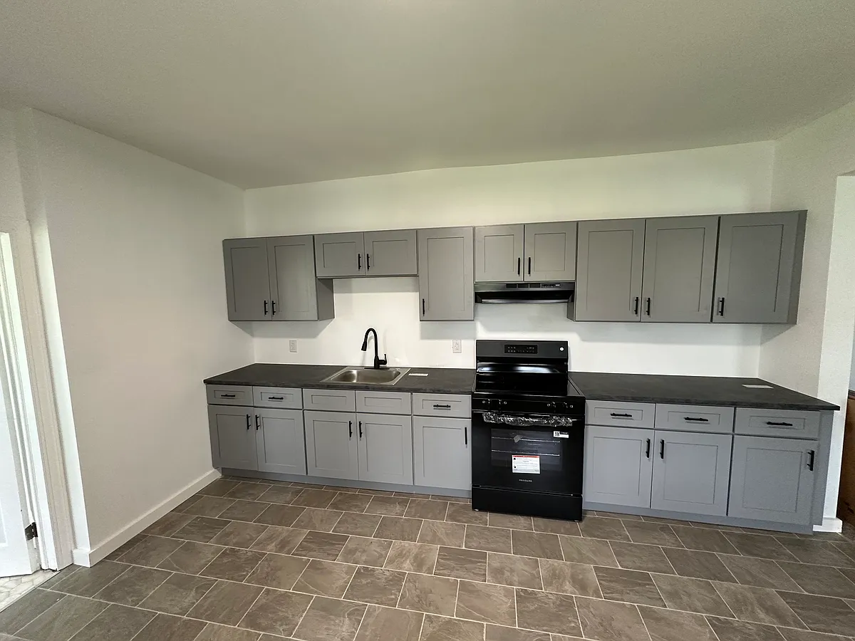 Building Photo - 315 S Wyomissing Ave #1