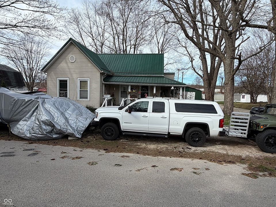 1st image of 501 W Jefferson St