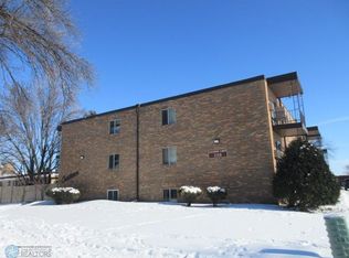 3108 5th St S APT 2, Moorhead, MN 56560