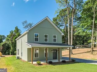 724 Bedwell St, Heflin, AL 36264