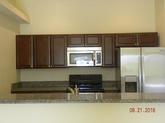 3rd image of 3923 SW Santa Barbara Pl