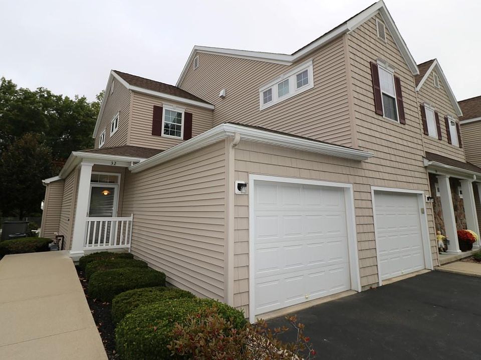 1st image of 32 Knollwood Holw