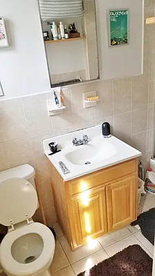 Rented by Azure Realty NY LLC | media 9