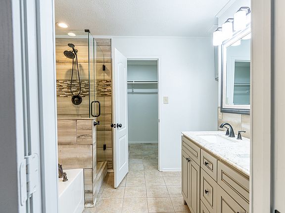 4th image of 8321 Rocky Ct