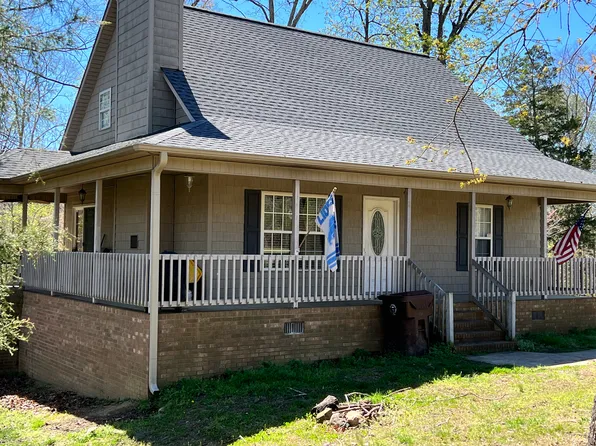 5506 Ronniedale Rd, Trinity, NC 27370