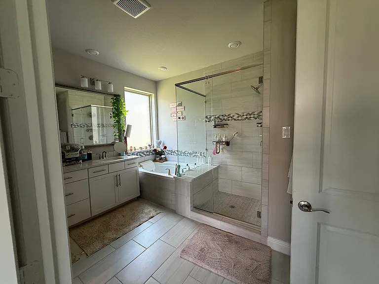 2133 Sumard Dr — Photo 24