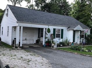 40 Huber Ave, Providence, RI 02909