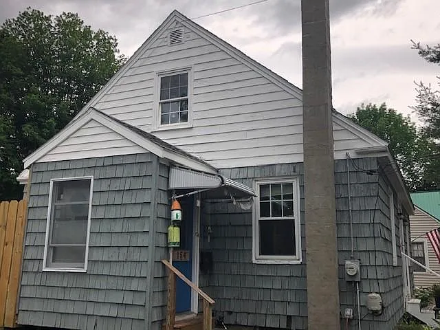 154 Auburn St — Photo 2