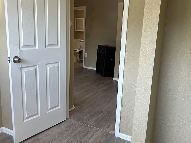 601 Manitou Ave #3 — Photo 8