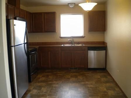4th image of 564 11th St NE APT 3C