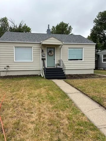 1720 9th Ave S Photo 1