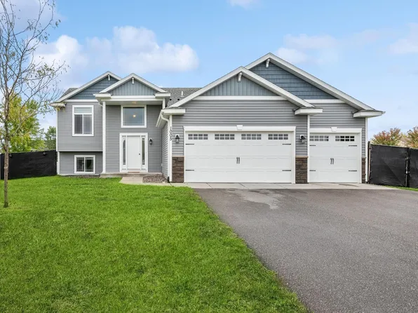 1005 Marion St SE, Isanti, MN 55040