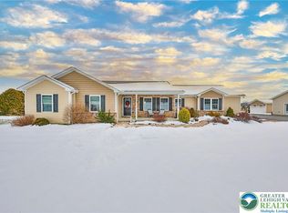 3341 Buckskin Ln, Danielsville, PA 18038