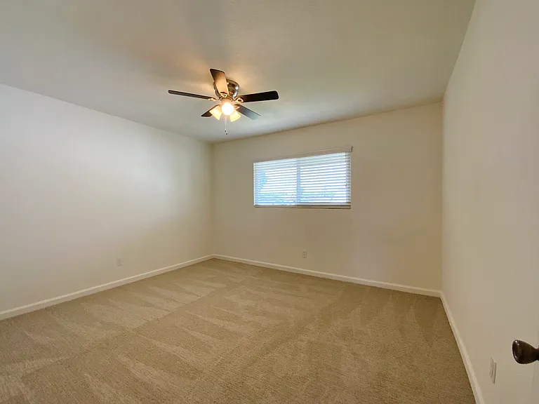 Bedroom (1)