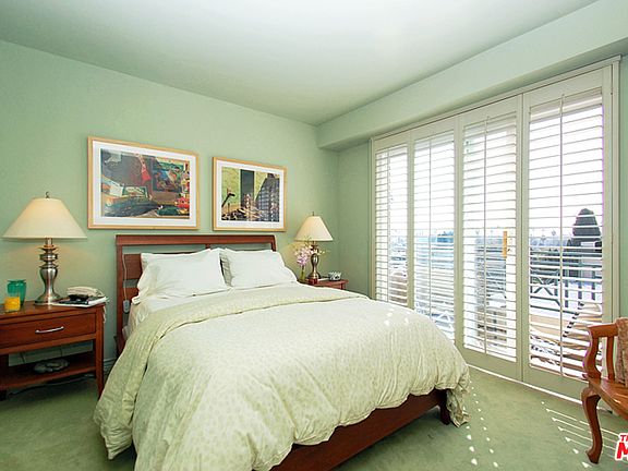 5th image of 11921 Dorothy St #Penthouse 1