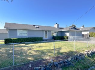 24255 13th Ave S, Seattle, WA 98198