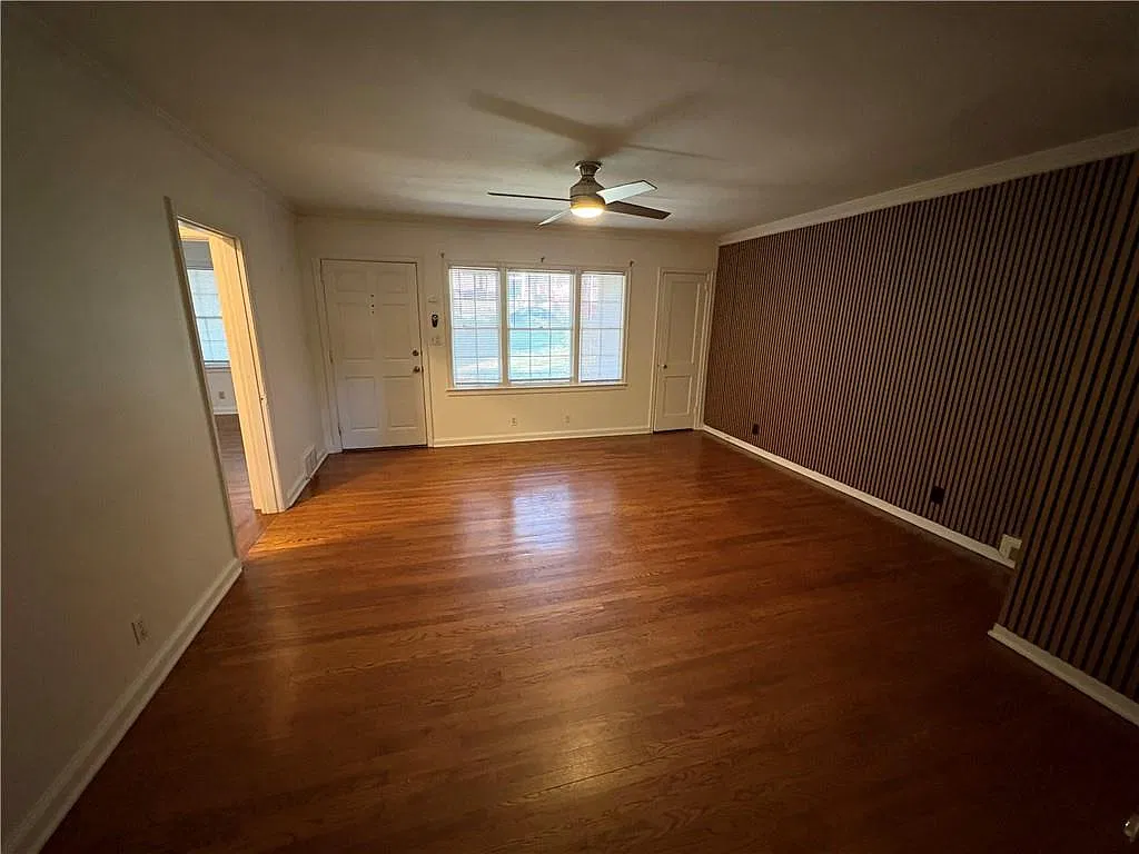 2 bed, 1.0 bath, 800 sqft, $1,975 — Photo 4