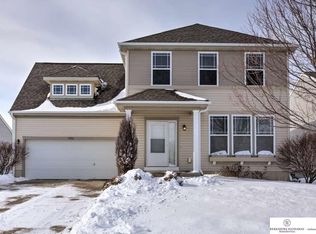 3954 S 190th St, Omaha, NE 68130