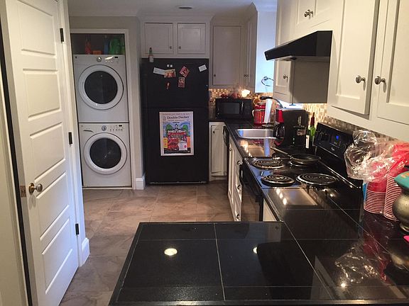 3rd image of 529 N 11th St #B