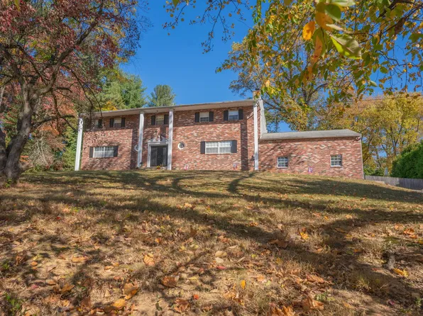 1401 Panther Rd, Wyncote, PA 19095