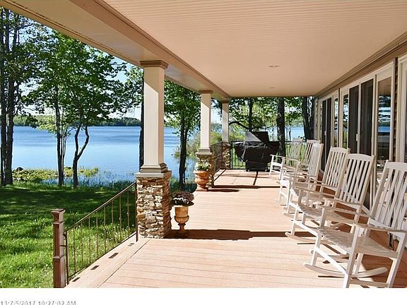 660 sq. ft. of covered porch with wrap-around views of the lake.  You won't find this anywhere else on the Lake!