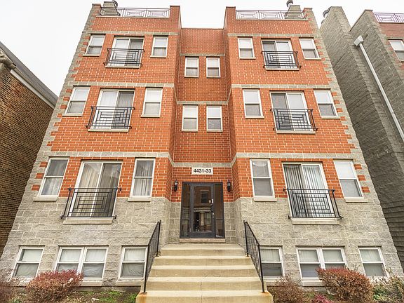 2nd image of 4433 S Calumet Ave APT 2S