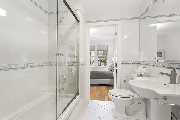 Sold by Compass | media 24