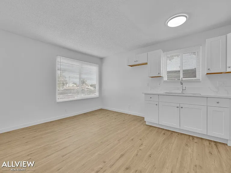 3864 35th Street — Photo 5